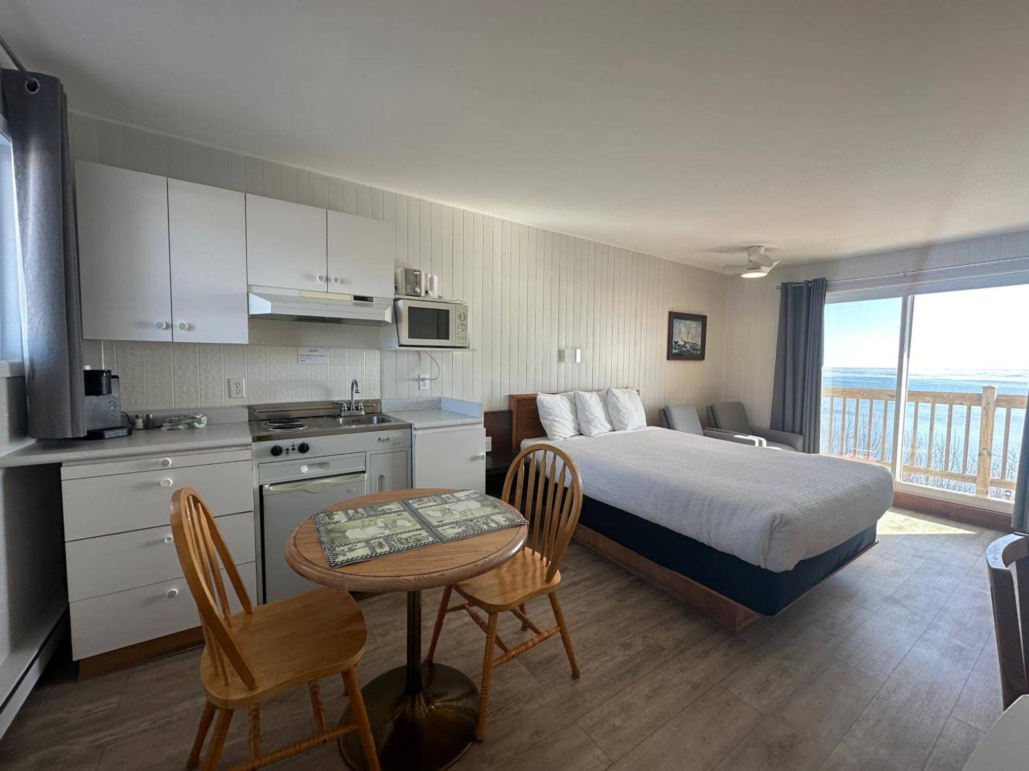 Motel Carleton Sur Mer מראה חיצוני תמונה