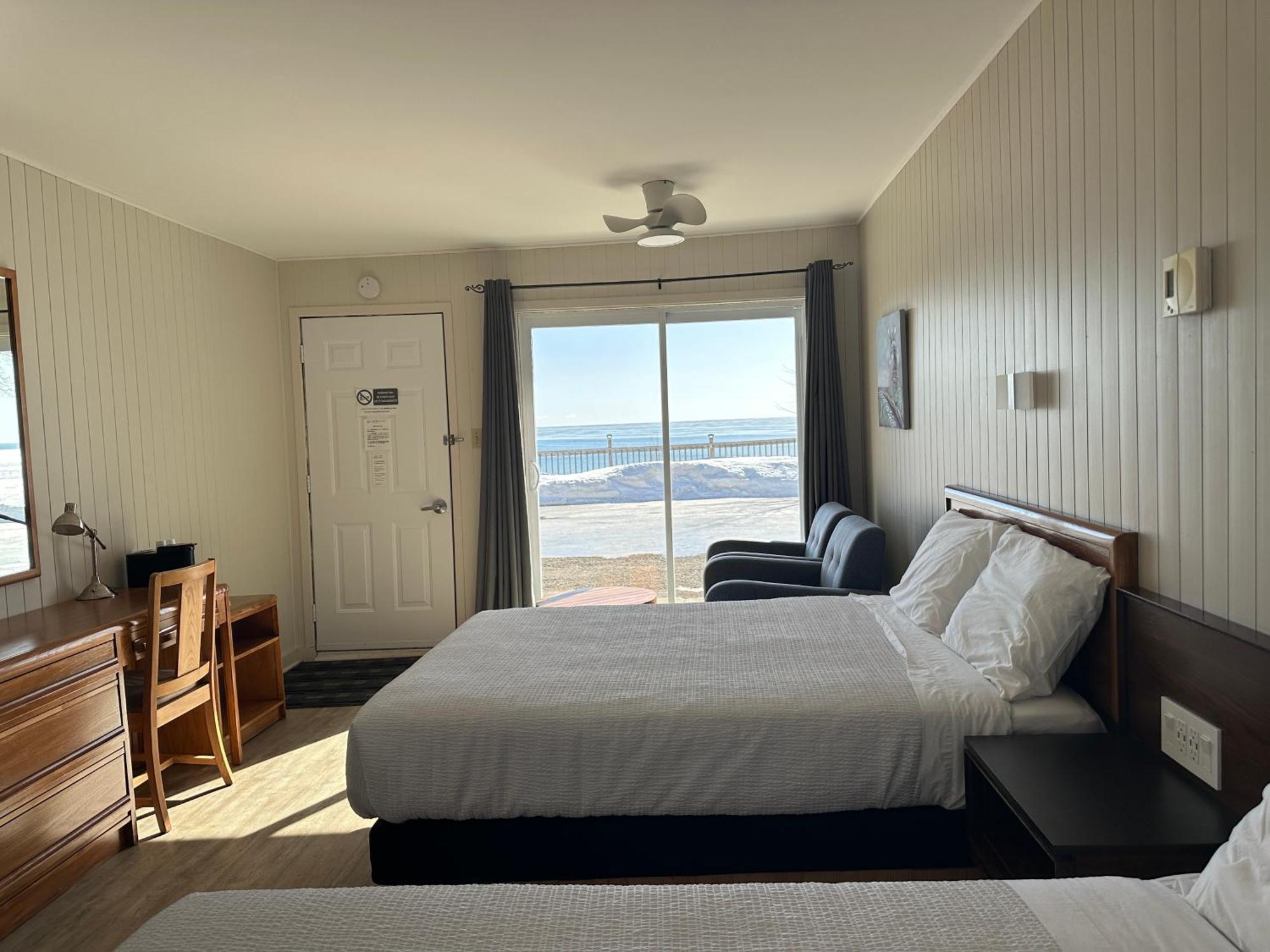 Motel Carleton Sur Mer מראה חיצוני תמונה