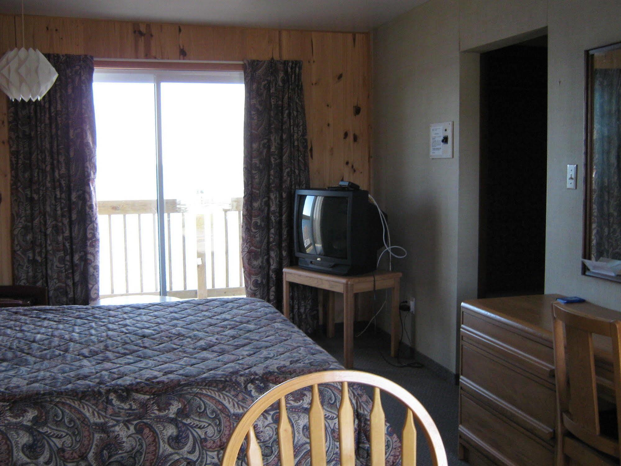 Motel Carleton Sur Mer מראה חיצוני תמונה